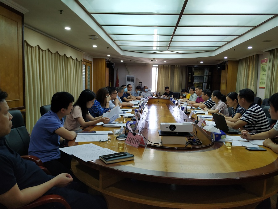 強化與自然資源部門協(xié)調(diào)聯(lián)動，扎實推進土壤污染防治工作